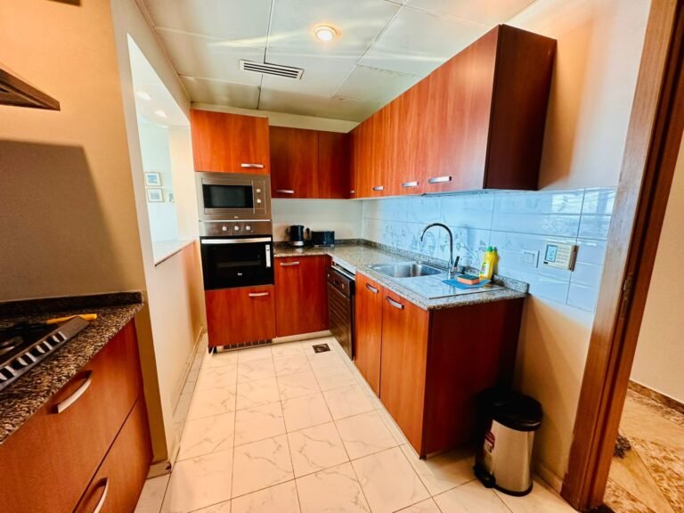 Luxury 2-Bedroom Margalla View Apartment in Centaurus Mall